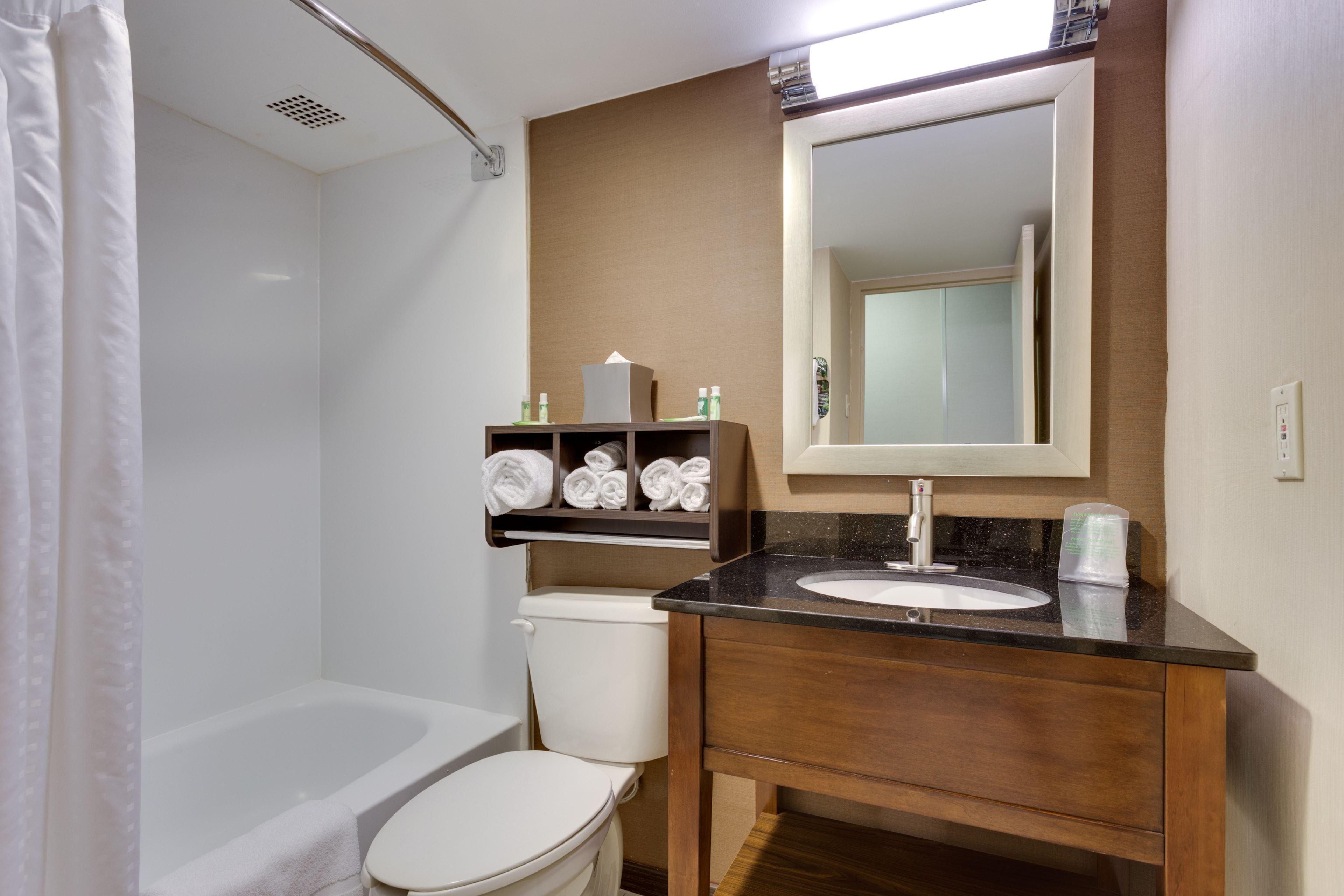 Holiday Inn Express Washington Dc Sw - Springfield By Ihg Bagian luar foto