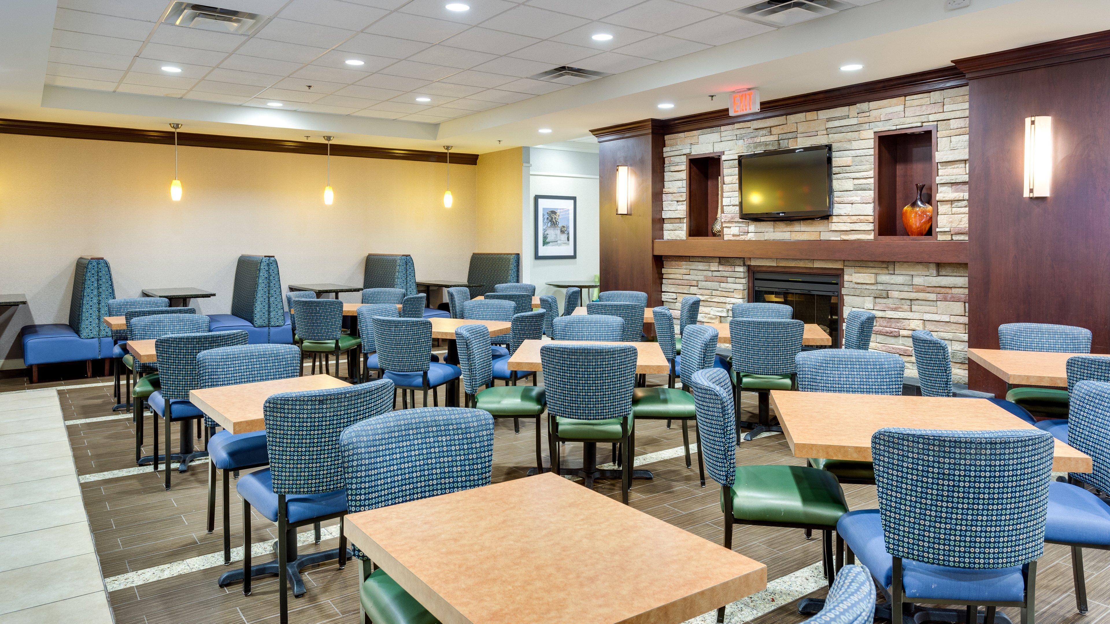 Holiday Inn Express Washington Dc Sw - Springfield By Ihg Bagian luar foto