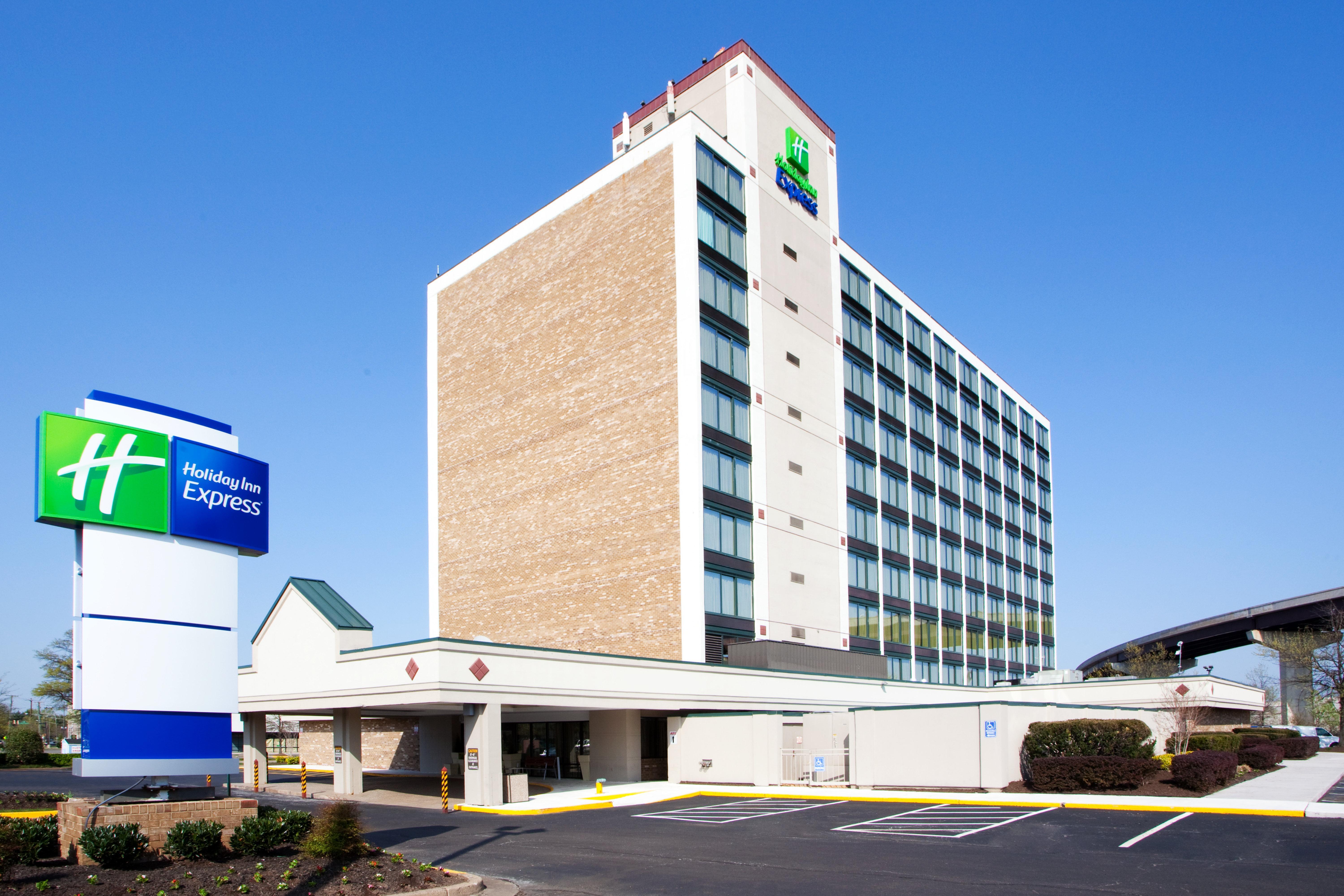 Holiday Inn Express Washington Dc Sw - Springfield, An Ihg Hotel Bagian luar foto