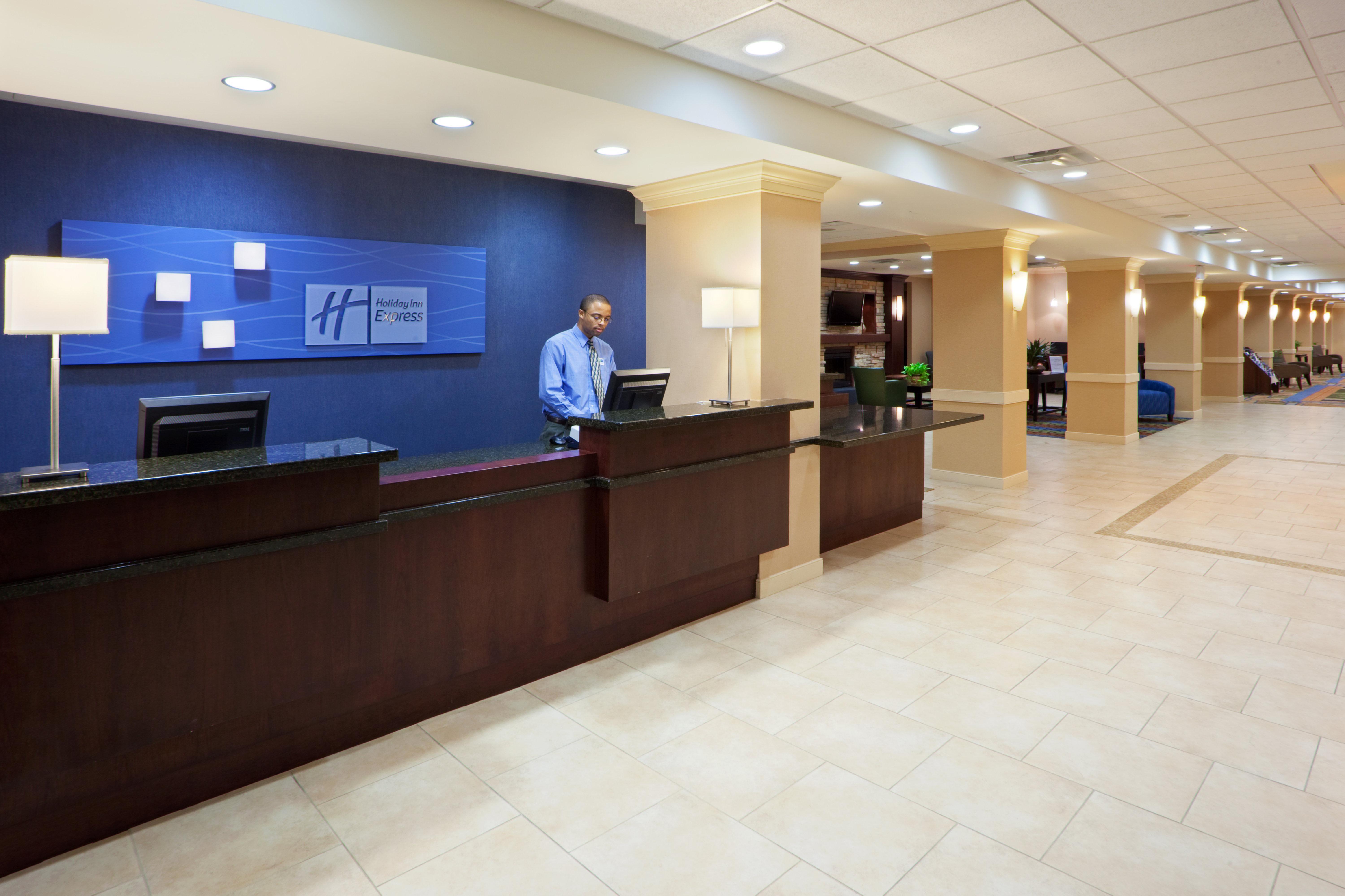 Holiday Inn Express Washington Dc Sw - Springfield By Ihg Bagian luar foto